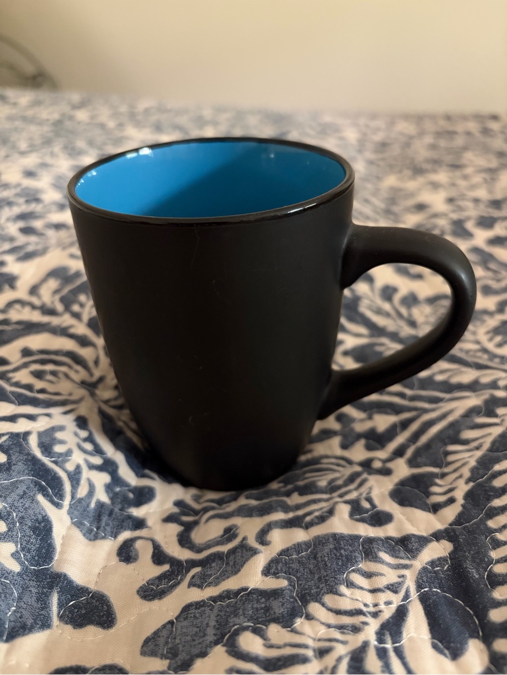 NWOT Matte Black Ceramic Mug with Blue Interior - Classic Home Dining Cup
